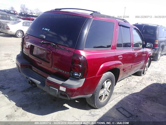 1GNDT13S042424923 - 2004 CHEVROLET TRAILBLAZER LS/LT RED photo 4