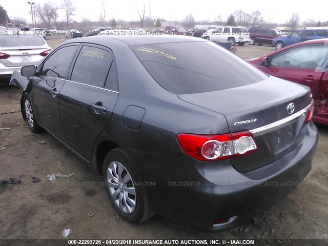 2T1BU4EE4DC006484 - 2013 TOYOTA COROLLA S/LE GRAY photo 3