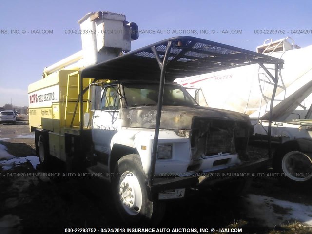 1FDNF70J0PVA30839 - 1993 FORD F700 WHITE photo 1