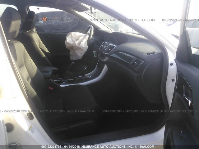 1HGCR2F53EA093293 - 2014 HONDA ACCORD SPORT WHITE photo 5