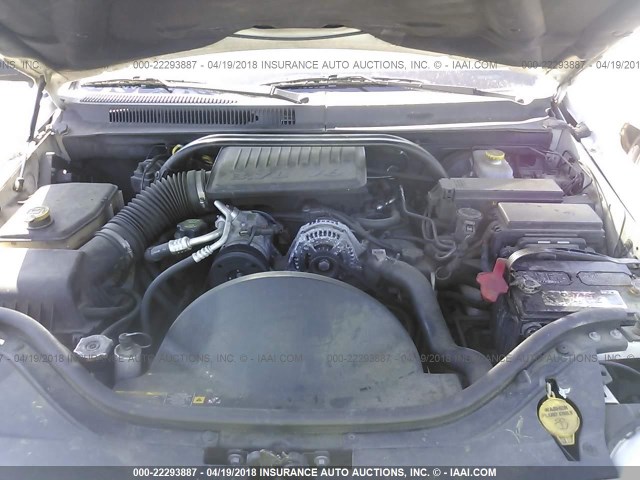 1J4GS48K15C682988 - 2005 JEEP GRAND CHEROKEE LAREDO/COLUMBIA/FREEDOM WHITE photo 10