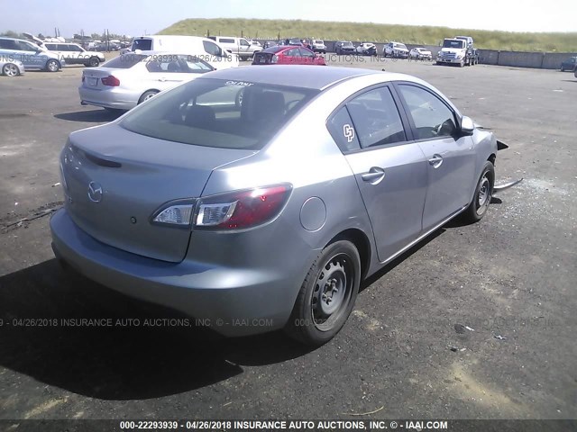 JM1BL1UG1B1422174 - 2011 MAZDA 3 I SILVER photo 4