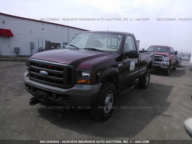 1FTWF31Y05EB03640 - 2005 FORD F350 SRW SUPER DUTY MAROON photo 2