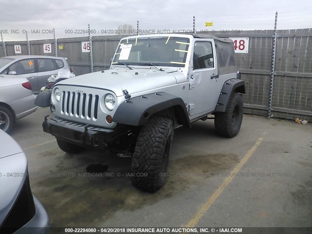 1C4AJWAG6CL169927 - 2012 JEEP WRANGLER SPORT ვერცხლისფერი ფოტო 2