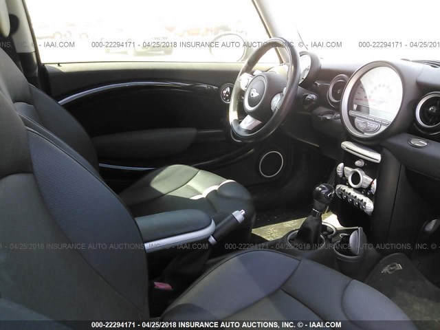 WMWMF73579TW84618 - 2009 MINI COOPER S BLACK photo 5