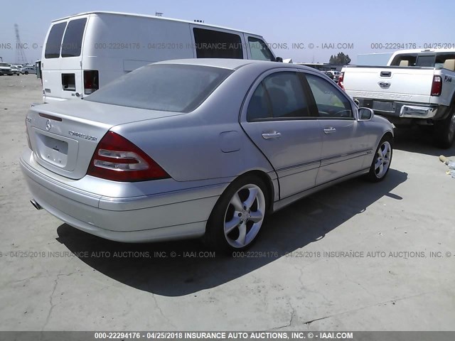 WDBRF40J54F543805 - 2004 MERCEDES-BENZ C 230K SPORT SEDAN SILVER photo 4