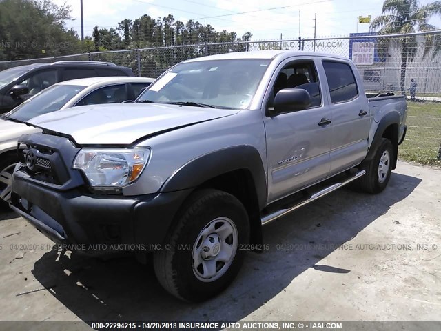 5TFJX4GN0EX036407 - 2014 TOYOTA TACOMA DOUBLE CAB SILVER photo 2