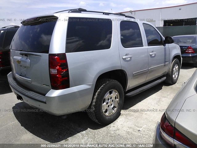 1GNSCAE05BR211604 - 2011 CHEVROLET TAHOE C1500  LS SILVER photo 4