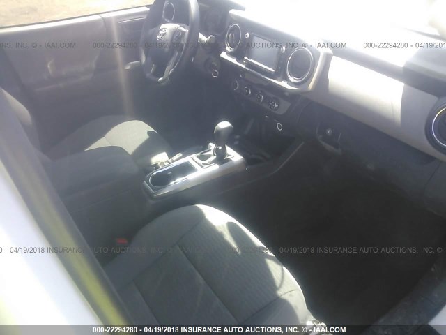 5TFCZ5AN9GX005838 - 2016 TOYOTA TACOMA DBL CAB/SR/SR5/TRD SPT/OR WHITE photo 5