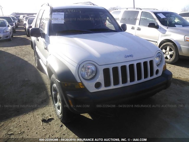 1J4GL48K66W236395 - 2006 JEEP LIBERTY SPORT WHITE photo 6