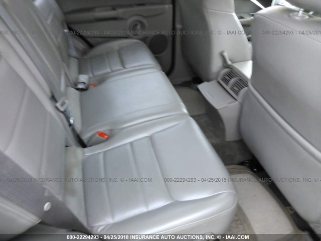 1J8HG48P27C550809 - 2007 JEEP COMMANDER BLACK photo 8