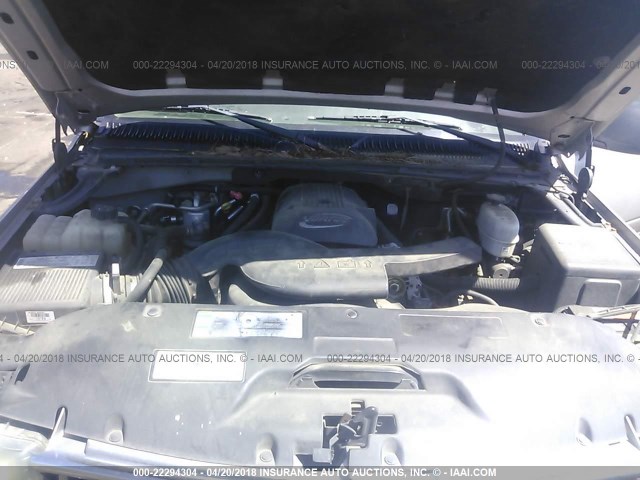 1GNEC16Z54J332368 - 2004 CHEVROLET SUBURBAN C1500 GRAY photo 10