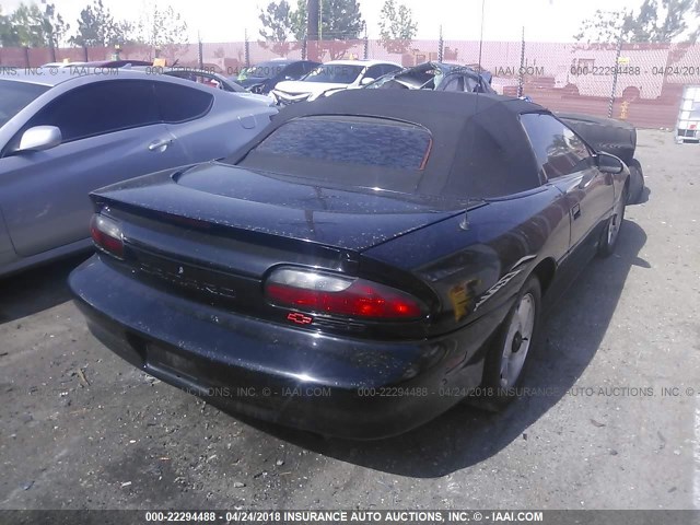 2G1FP32P6R2203920 - 1994 CHEVROLET CAMARO Z28 BLACK photo 4