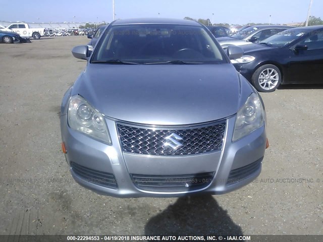 JS2RE9A31C6100654 - 2012 SUZUKI KIZASHI SE GRAY photo 6