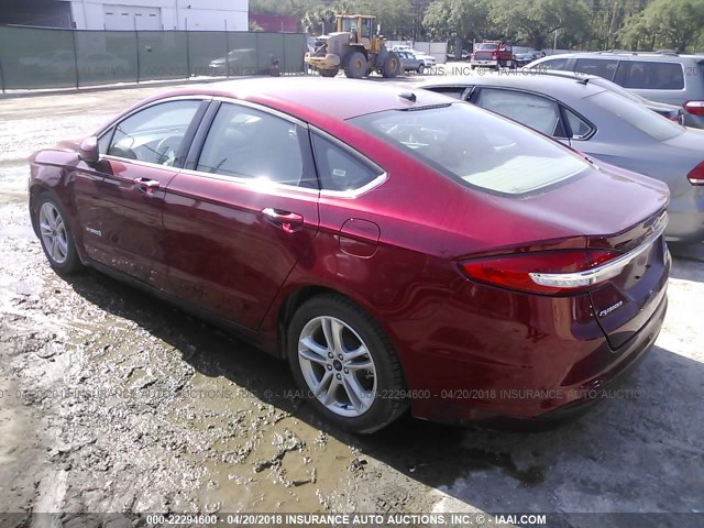 3FA6P0LU1JR172243 - 2018 FORD FUSION SE HYBRID RED photo 3