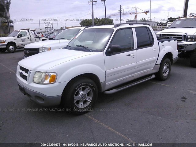 1FMZU67E43UB29724 - 2003 FORD EXPLORER SPORT TR  WHITE photo 2