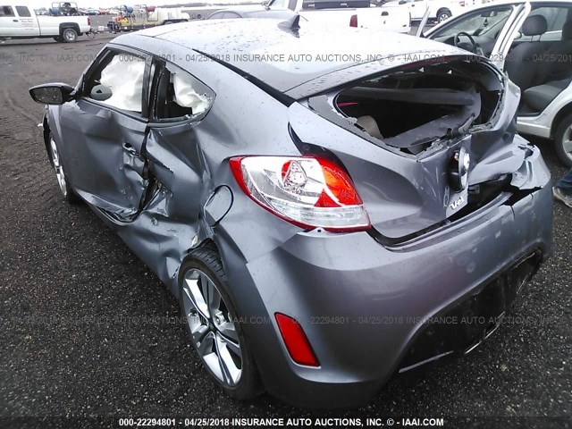 KMHTC6AD5HU313005 - 2017 HYUNDAI VELOSTER GRAY photo 6