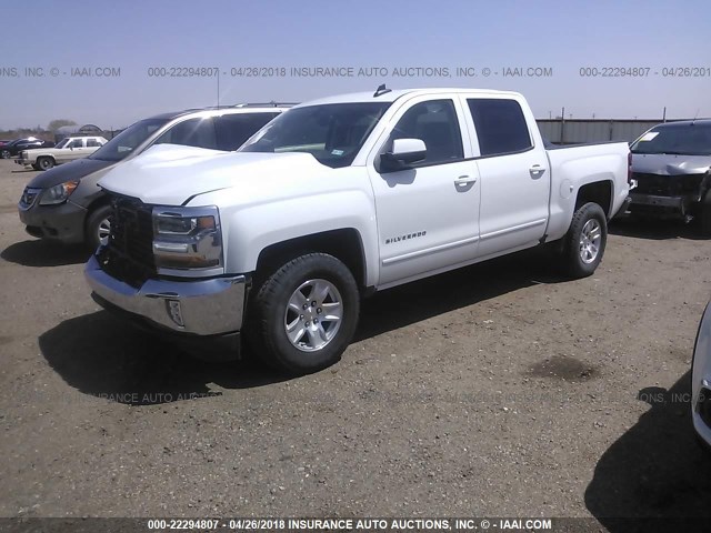 3GCPCREC9HG301063 - 2017 CHEVROLET SILVERADO C1500 LT WHITE photo 2