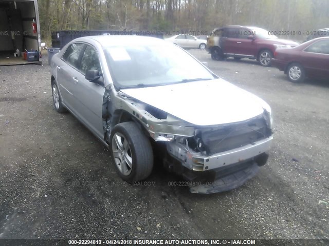 1G1ZB5E08CF267811 - 2012 CHEVROLET MALIBU LS 银色 照片 1