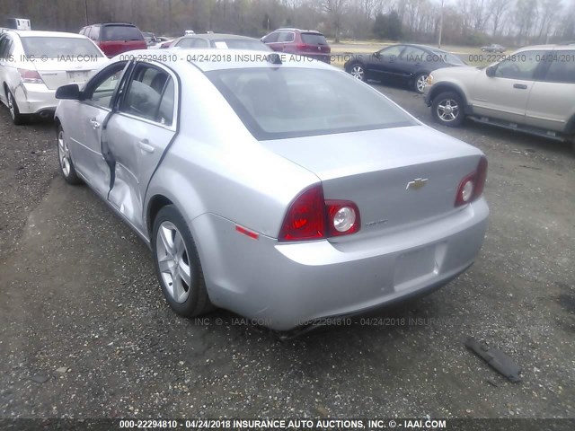 1G1ZB5E08CF267811 - 2012 CHEVROLET MALIBU LS 银色 照片 3