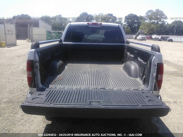 1GCRCREA3BZ312669 - 2011 CHEVROLET SILVERADO C1500  LS SILVER photo 8