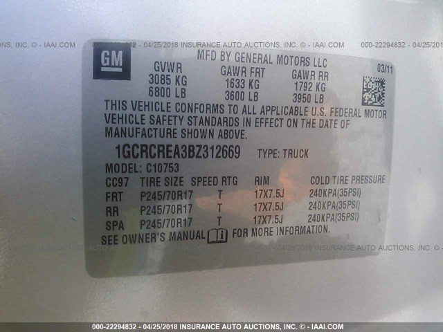 1GCRCREA3BZ312669 - 2011 CHEVROLET SILVERADO C1500  LS SILVER photo 9