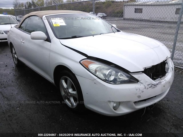 4T1FA38P74U031301 - 2004 TOYOTA CAMRY SOLARA SE/SLE WHITE photo 1