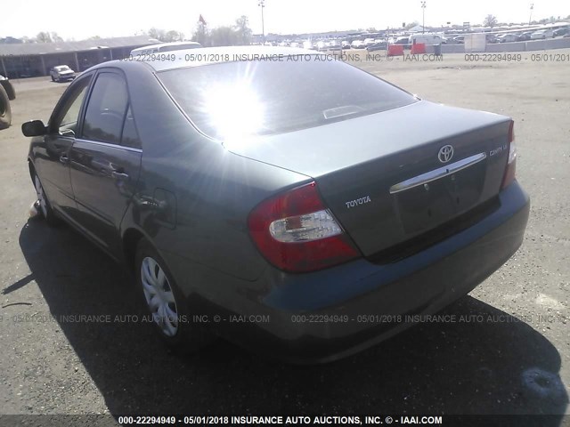 JTDBE32K230141361 - 2003 TOYOTA CAMRY LE/XLE GREEN photo 3