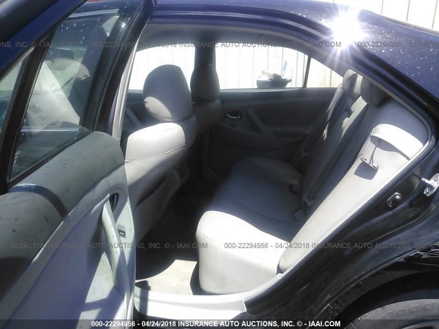 4T4BF3EK5BR212005 - 2011 TOYOTA CAMRY SE/LE/XLE BLACK photo 8
