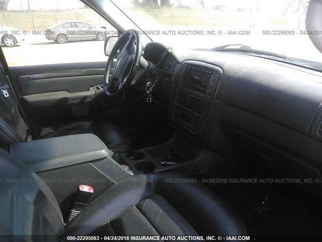 1FMDU75W02UB26782 - 2002 FORD EXPLORER LIMITED მწვანე ფოტო 5