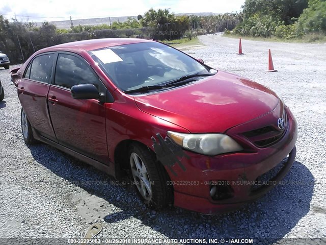 2T1BU4EE7DC988897 - 2013 TOYOTA COROLLA S/LE RED photo 1