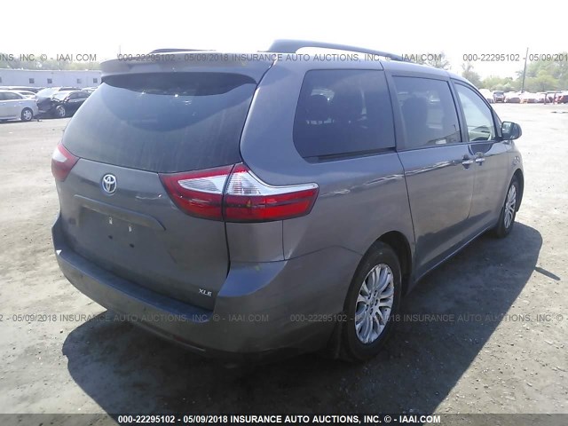 5TDYK3DC5FS657983 - 2015 TOYOTA SIENNA XLE/LIMITED GRAY photo 4