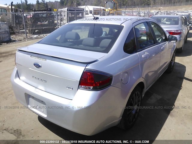 1FAHP3GN5BW183936 - 2011 FORD FOCUS SES GRAY photo 4