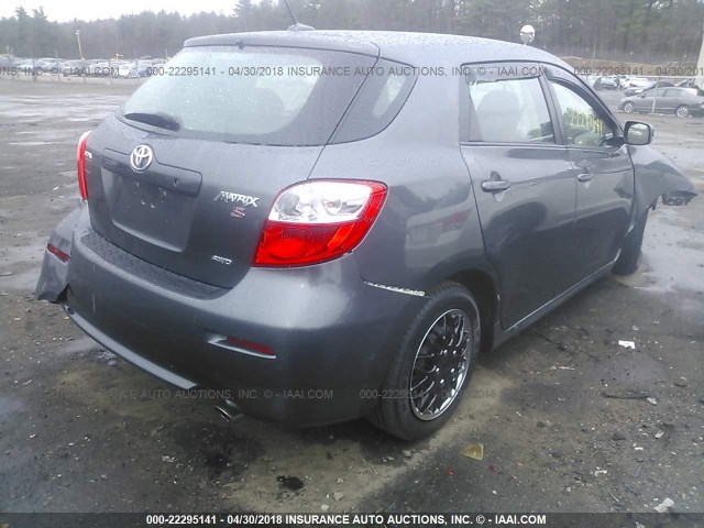 2T1LE4EE5AC014509 - 2010 TOYOTA COROLLA MATRIX S GRAY photo 4