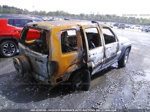 1J4GL48KX7W520677 - 2007 JEEP LIBERTY SPORT SILVER photo 4