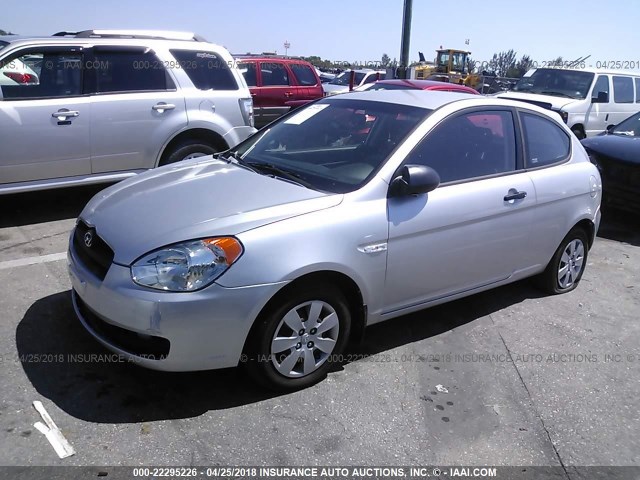 KMHCM36C09U129426 - 2009 HYUNDAI ACCENT GS SILVER photo 2