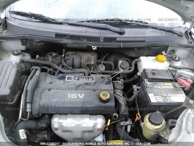 KL1TD56617B165085 - 2007 CHEVROLET AVEO LS SILVER photo 10
