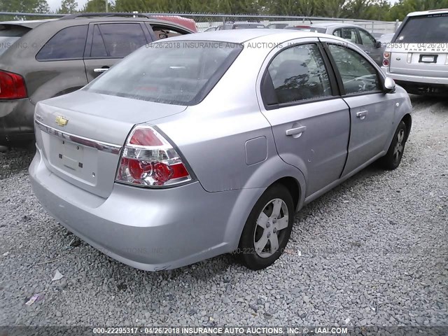 KL1TD56617B165085 - 2007 CHEVROLET AVEO LS SILVER photo 4