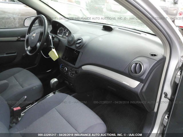 KL1TD56617B165085 - 2007 CHEVROLET AVEO LS SILVER photo 5