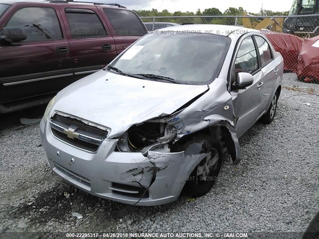 KL1TD56617B165085 - 2007 CHEVROLET AVEO LS SILVER photo 6