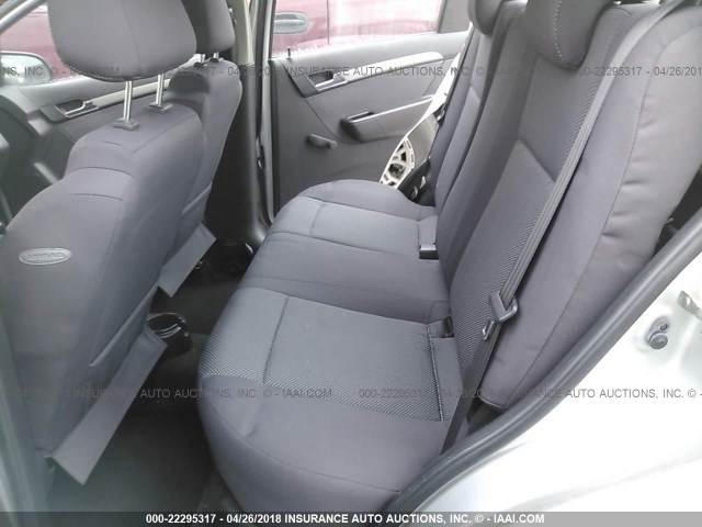 KL1TD56617B165085 - 2007 CHEVROLET AVEO LS SILVER photo 8