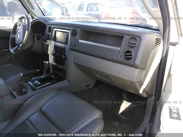 1J8HG48P89C502024 - 2009 JEEP COMMANDER SPORT თეთრი ფოტო 5