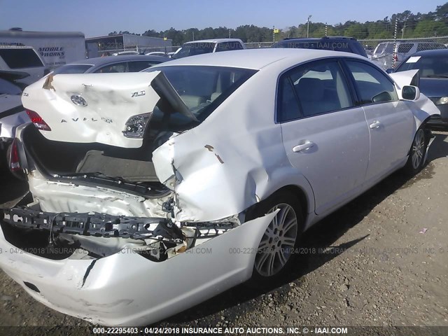 4T1BK36B76U121375 - 2006 TOYOTA AVALON XL/XLS/TOURING/LIMITED WHITE photo 4