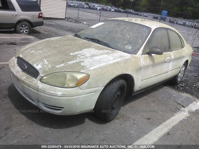 1FAFP52U74A152172 - 2004 FORD TAURUS LX WHITE photo 2