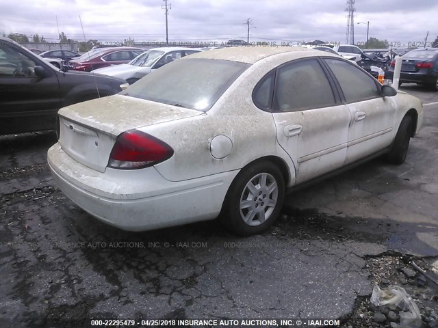 1FAFP52U74A152172 - 2004 FORD TAURUS LX WHITE photo 4