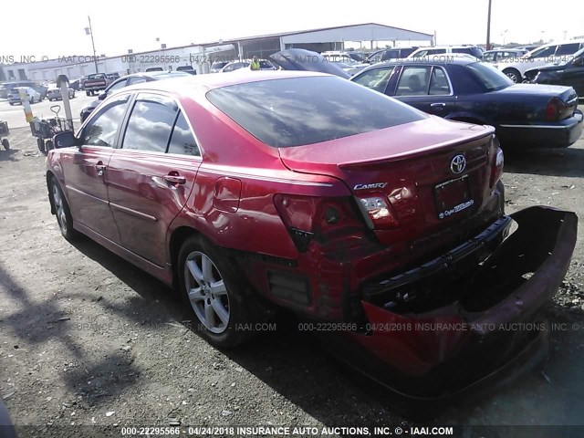 4T1BK46K88U062698 - 2008 TOYOTA CAMRY LE/XLE/SE წითელი ფოტო 3