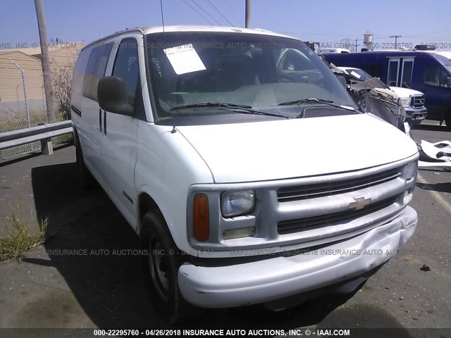 1GCGG25R7X1141567 - 1999 CHEVROLET EXPRESS G2500  WHITE photo 1