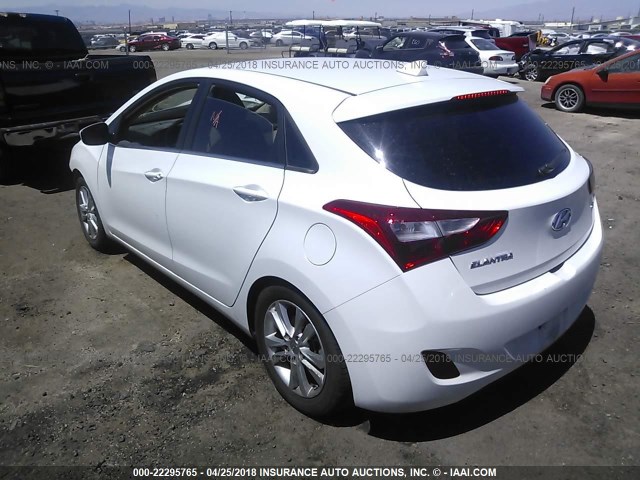 KMHD35LE4DU044140 - 2013 HYUNDAI ELANTRA GT WHITE photo 3