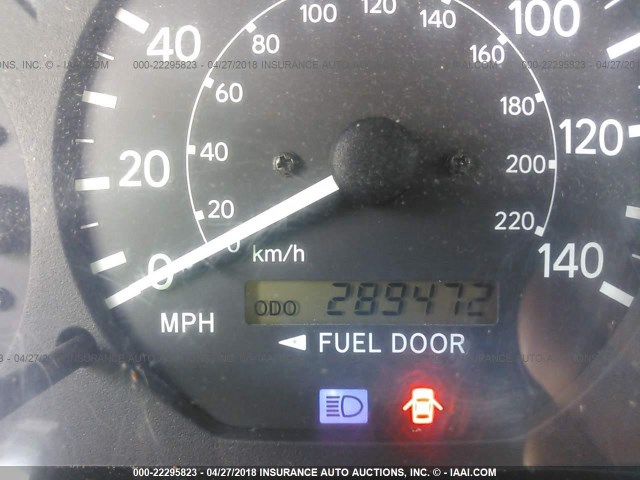 JT2BG28K010548547 - 2001 TOYOTA CAMRY LE/XLE WHITE photo 7