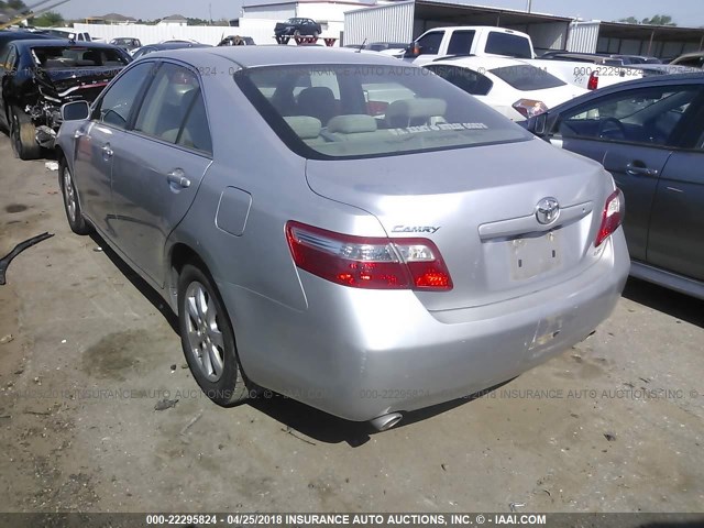 4T1BK46K08U562564 - 2008 TOYOTA CAMRY LE/XLE/SE 银色 照片 3
